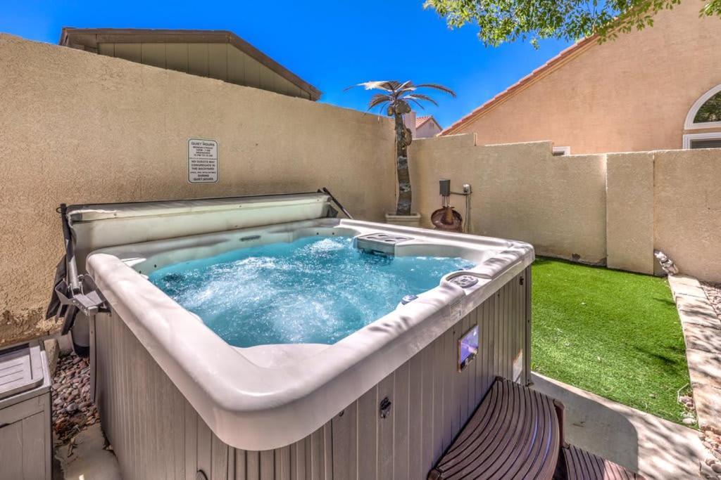 Family Fun For Everyone In Las Vegas- 4 Bedrooms, Billiards, Game Room Henderson Exteriör bild