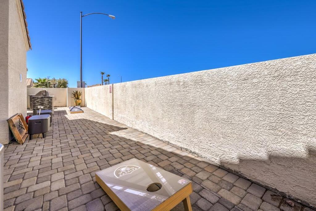 Family Fun For Everyone In Las Vegas- 4 Bedrooms, Billiards, Game Room Henderson Exteriör bild